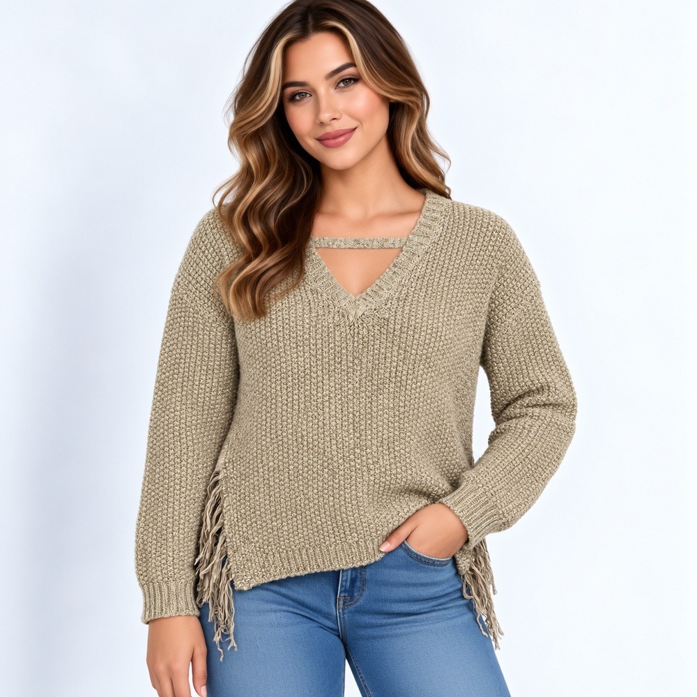 BKE Sweater Women Large Tan V-Neck Fringe Side Chunky Knit Wool Blend Pullover